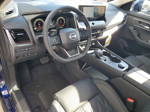 New 2026 Nissan Rogue Platinum w/ Platinum Premium Package AWD/4WD image 13