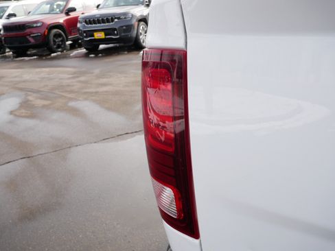 Used 2019 RAM 1500 Classic Warlock image 17