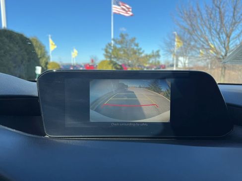 Used 2025 MAZDA MAZDA3 s image 20