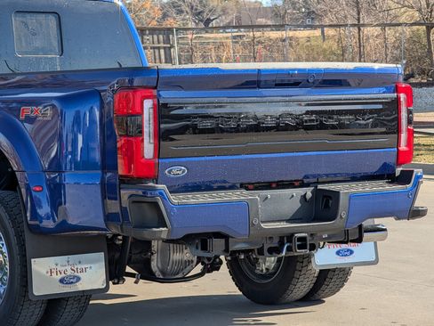 New 2026 Ford F450 Platinum w/ FX4 Off-Road Package image 6