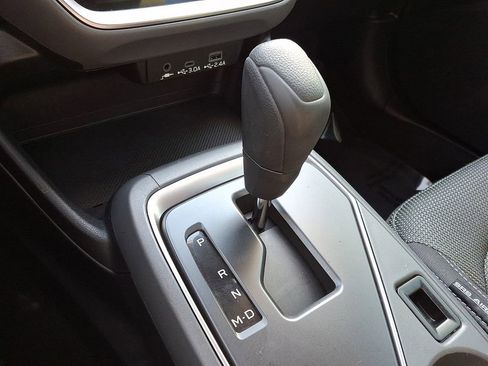 Used 2024 Subaru Crosstrek 2.0i Premium image 15