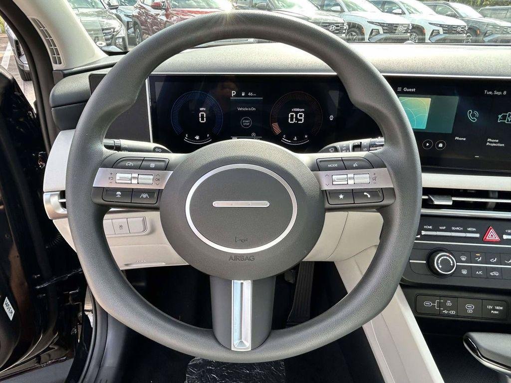 New 2026 Hyundai Tucson SE FWD image 31