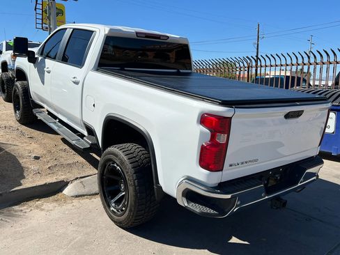 Used 2020 Chevrolet Silverado 2500 LT w/ Gooseneck/5TH Wheel Package image 10