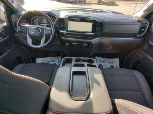 Certified 2022 GMC Sierra 1500 Elevation image 19