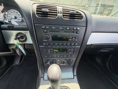 Used 2003 Ford Thunderbird RWD image 16
