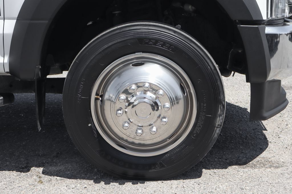 Used 2020 Ford F550 Luxury RWD image 40