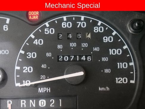 Used 1999 Ford Explorer XLT AWD/4WD image 4