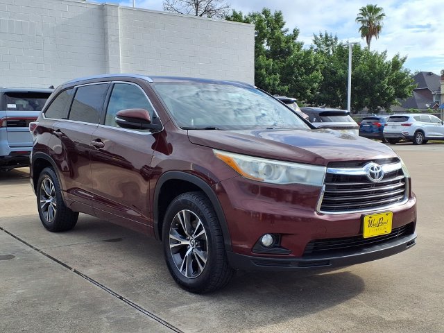 Used 2016 Toyota Highlander XLE FWD image 20