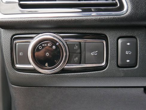 Used 2019 Lincoln Navigator L Reserve image 73