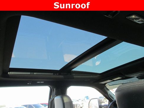 Used 2025 Ford F450 Platinum w/ FX4 Off-Road Package image 16