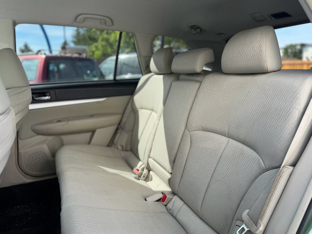 Used 2012 Subaru Outback 2.5i Premium w/ Popular Pkg 1B AWD/4WD image 11