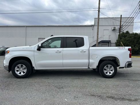 Used 2025 Chevrolet Silverado 1500 LT AWD/4WD image 6