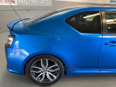Used 2014 Scion tC FWD image 12