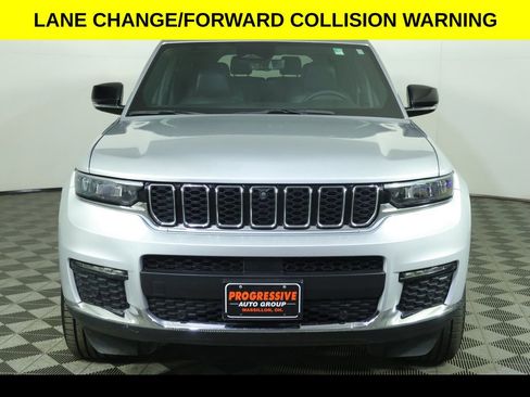 Used 2024 Jeep Grand Cherokee L Limited w/ Luxury Tech Group II image 12