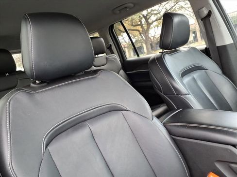 Used 2021 Jeep Grand Cherokee L Limited RWD image 22