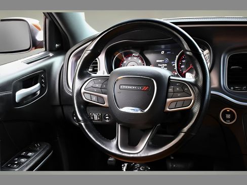 Used 2020 Dodge Charger R/T w/ Plus Group RWD image 17