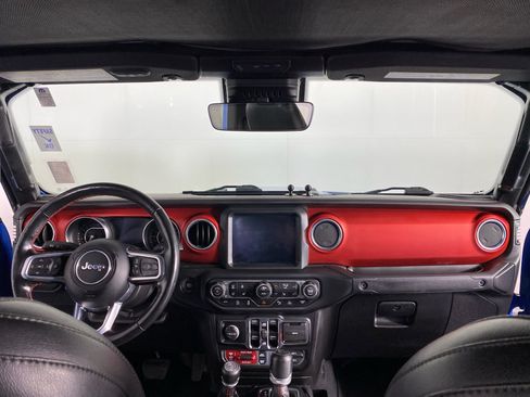 Used 2021 Jeep Gladiator Rubicon AWD/4WD image 15
