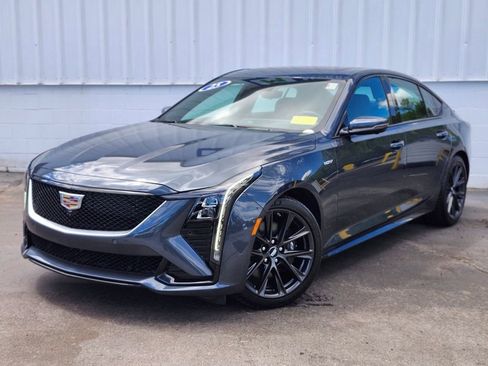 Used 2025 Cadillac CT5 V RWD image 1
