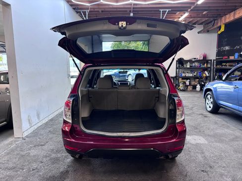 Used 2011 Subaru Forester 2.5X AWD/4WD image 22