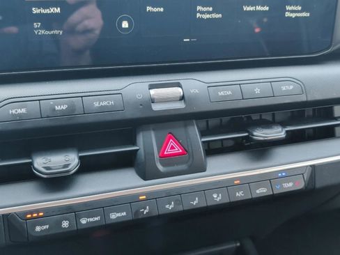 Used 2025 Kia K4 LXS image 22