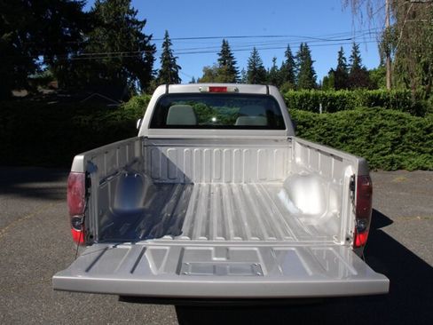 Used 2005 Chevrolet Colorado 2WD Regular Cab image 16