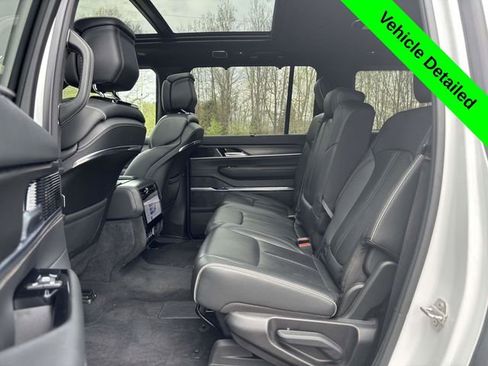 Used 2024 Jeep Grand Wagoneer L Series II w/ Quick Order Packagew 28T AWD/4WD image 31