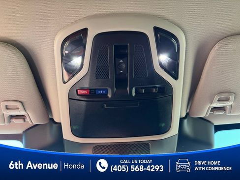 Used 2025 Subaru Outback Premium AWD/4WD image 40