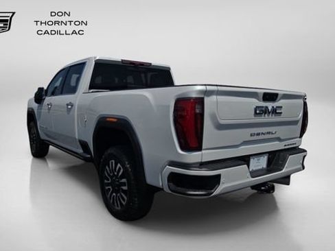 Used 2025 GMC Sierra 2500 Denali Ultimate w/ Max Trailering Package AWD/4WD image 3