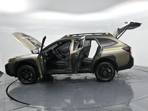 Used 2025 Subaru Outback Wilderness w/ Wilderness Package image 77