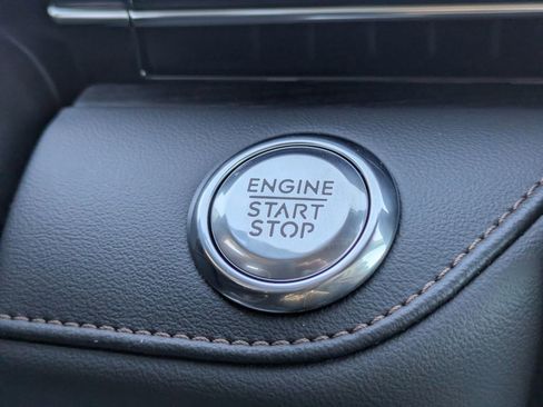 New 2026 Lincoln Nautilus Reserve AWD/4WD image 34
