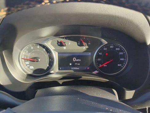 Used 2024 GMC Terrain AT4 w/ Tech Package image 11