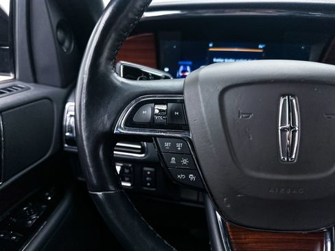 Used 2022 Lincoln Navigator L Reserve AWD/4WD image 29