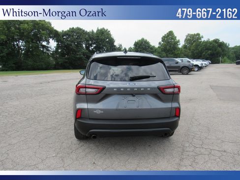 Used 2025 Ford Escape ST-Line FWD image 13