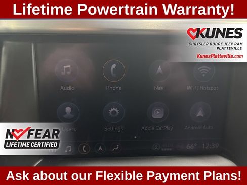 Used 2023 GMC Acadia SLT image 24