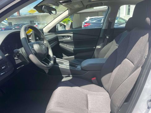 Used 2023 Honda Accord EX image 15