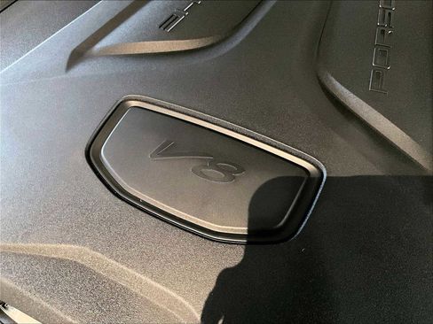 Used 2025 Porsche Cayenne Turbo image 35