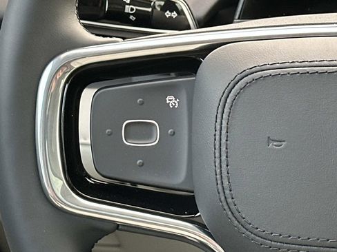 New 2026 Lincoln Nautilus Premier w/ Equipment Group 102A image 25