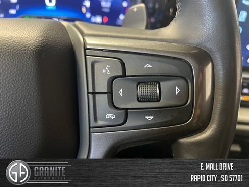 Used 2025 Chevrolet Silverado 1500 ZR2 w/ Technology Package AWD/4WD image 32