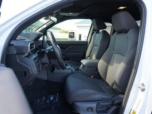 Used 2025 Toyota Tacoma SR RWD image 11