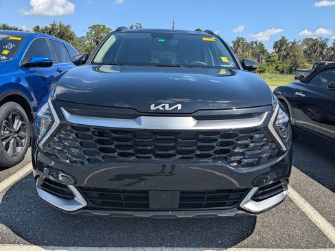 Used 2025 Kia Sportage SX FWD image 2