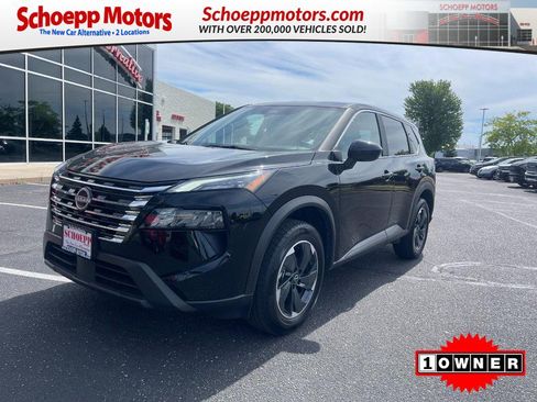 Used 2025 Nissan Rogue SV AWD/4WD image 1