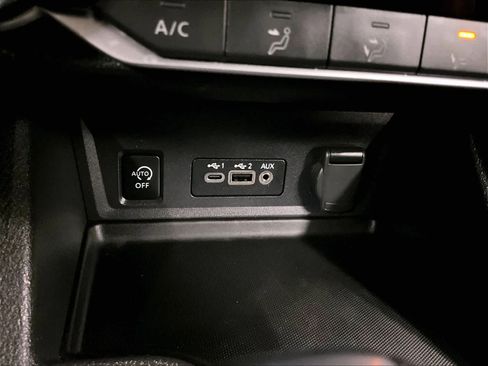 Used 2024 Nissan Sentra SV image 26