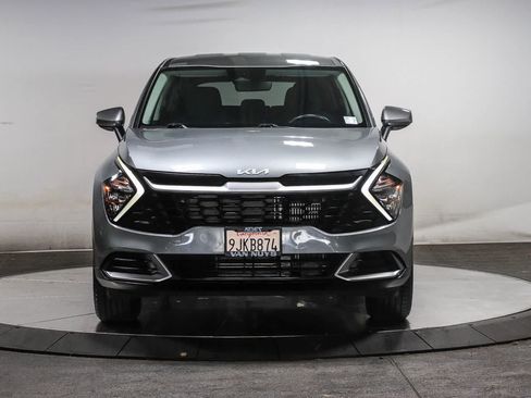 Used 2023 Kia Sportage LX AWD/4WD image 6