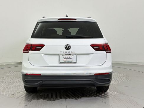 Used 2024 Volkswagen Tiguan S FWD image 10