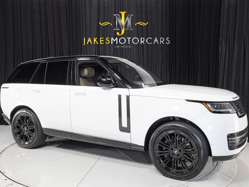 Used 2023 Land Rover Range Rover Autobiography AWD/4WD image 15