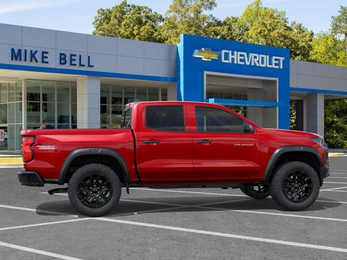 New 2026 Chevrolet Colorado Trail Boss AWD/4WD image 6
