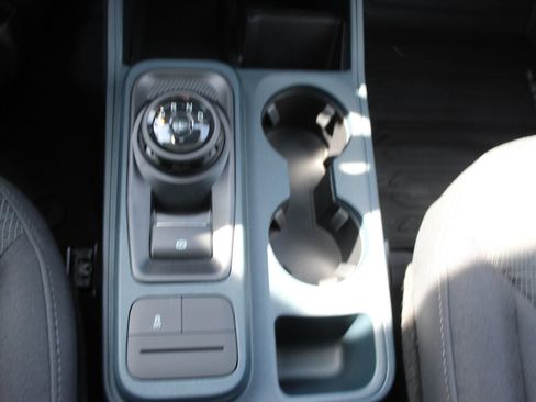 New 2025 Ford Maverick XL image 24