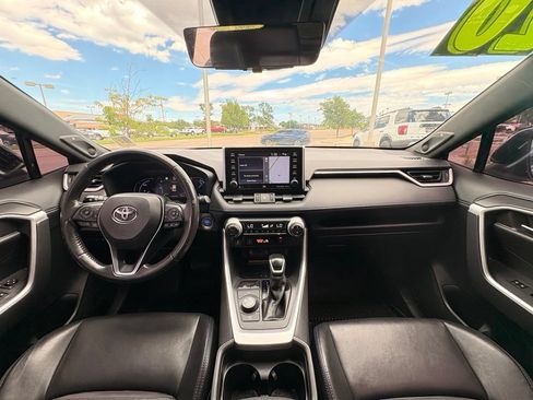Used 2020 Toyota RAV4 XSE AWD/4WD image 14