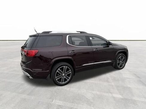 Used 2018 GMC Acadia Denali w/ Technology Package AWD/4WD image 8