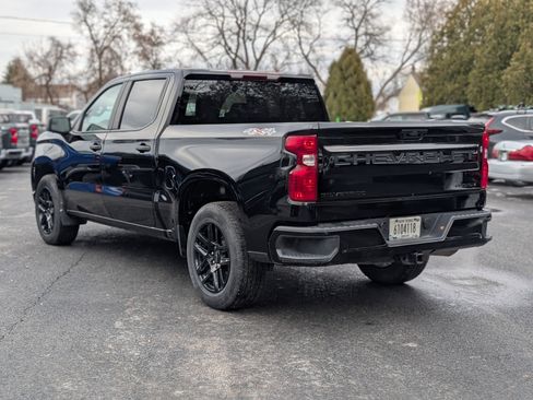 Used 2023 Chevrolet Silverado 1500 Custom image 10